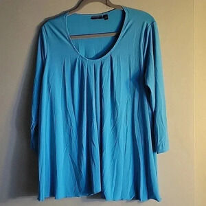 Effortless Style Size Large Peekabook Top